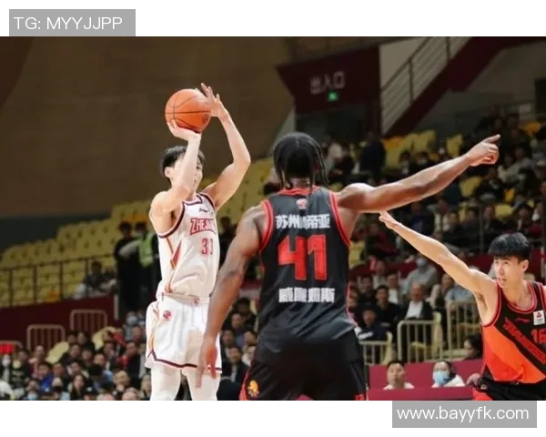 浙江稠州金租主场大胜上海男篮,积分榜逐步攀升 浙江稠州金租主场大胜上海男篮,积分榜逐步攀升